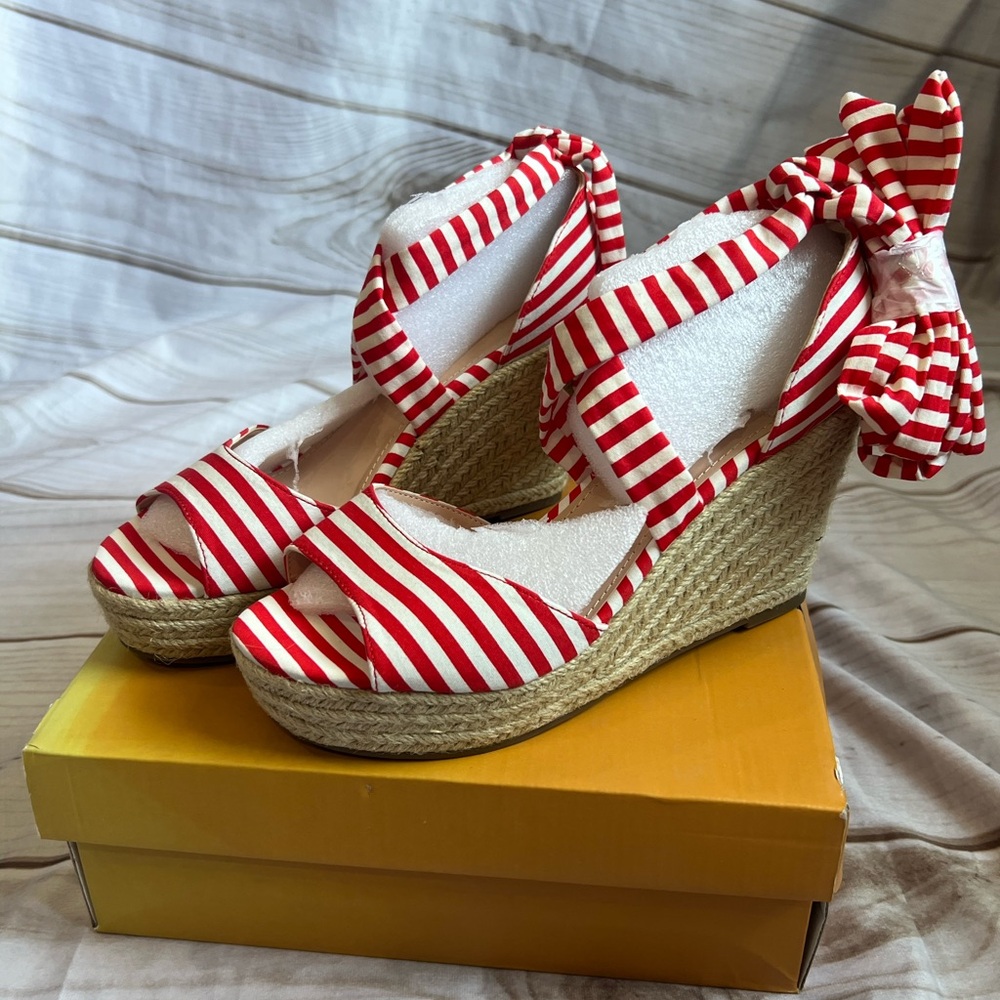 New Strappy red and white Striped Espadrille Wedges 8